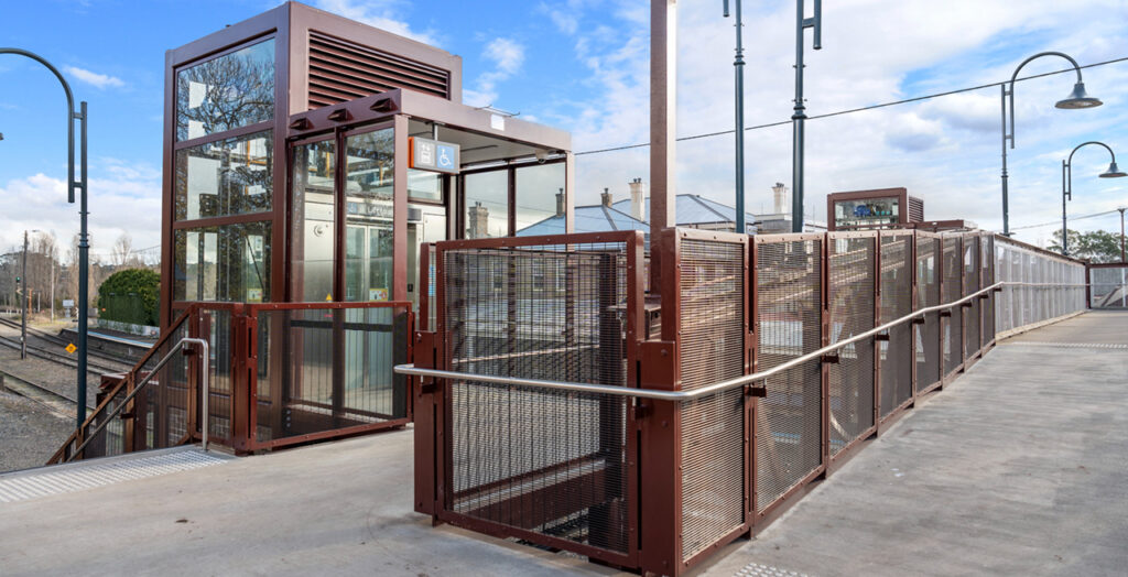 Moss Vale Station upgrade new Argyle Street lift and ramp